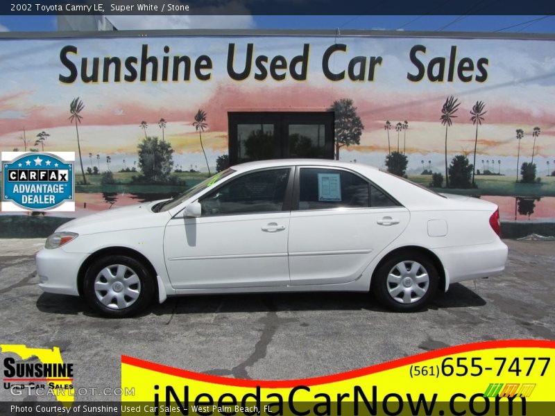 Super White / Stone 2002 Toyota Camry LE