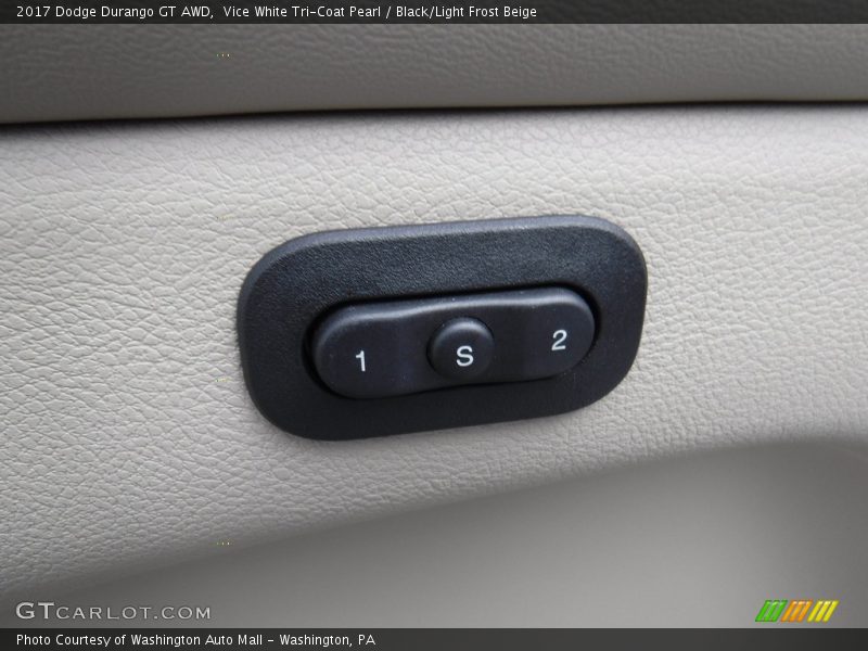 Vice White Tri-Coat Pearl / Black/Light Frost Beige 2017 Dodge Durango GT AWD
