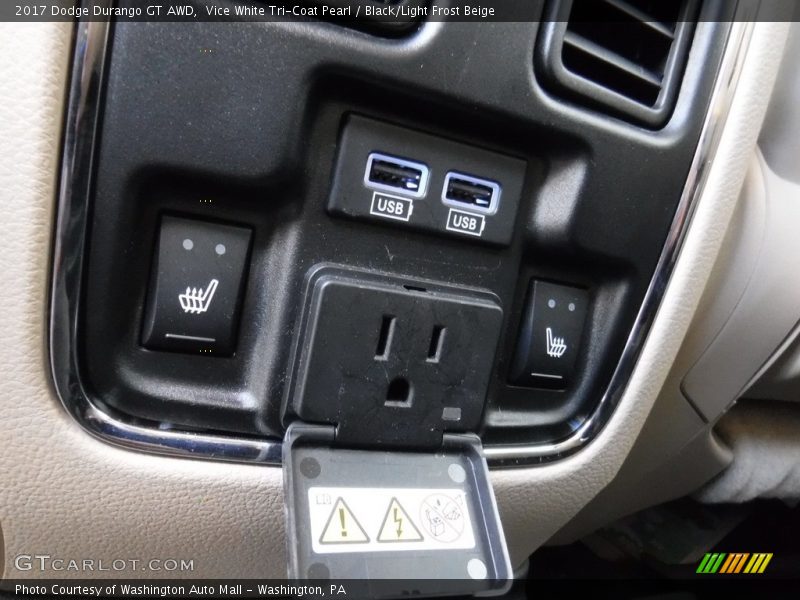 Vice White Tri-Coat Pearl / Black/Light Frost Beige 2017 Dodge Durango GT AWD