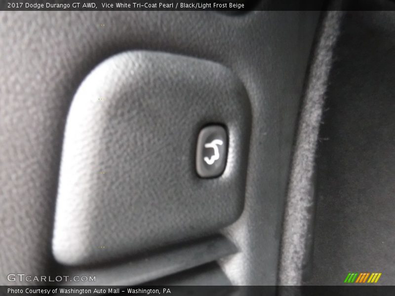 Vice White Tri-Coat Pearl / Black/Light Frost Beige 2017 Dodge Durango GT AWD