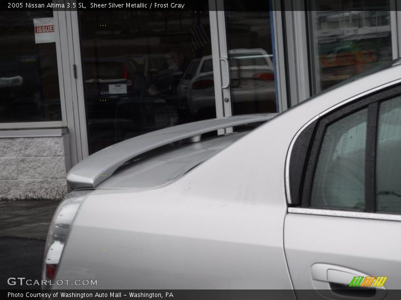 Sheer Silver Metallic / Frost Gray 2005 Nissan Altima 3.5 SL