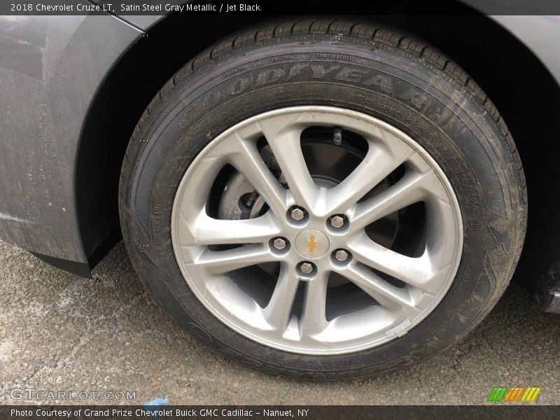 Satin Steel Gray Metallic / Jet Black 2018 Chevrolet Cruze LT