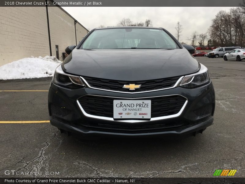 Graphite Metallic / Jet Black 2018 Chevrolet Cruze LT