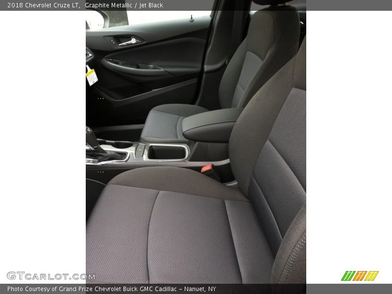 Graphite Metallic / Jet Black 2018 Chevrolet Cruze LT
