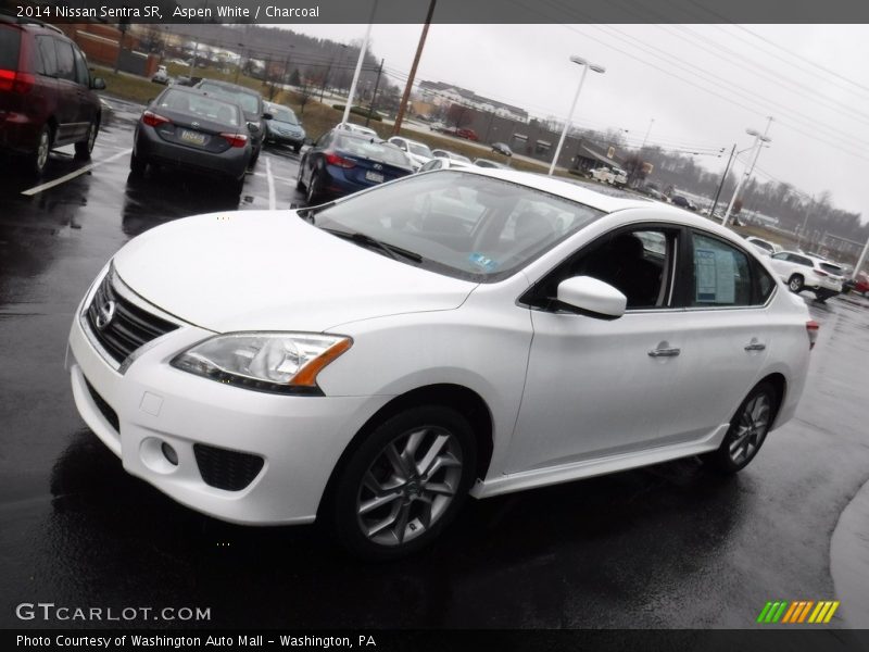 Aspen White / Charcoal 2014 Nissan Sentra SR