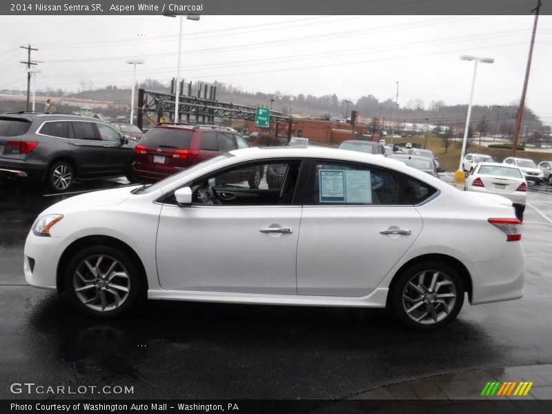 Aspen White / Charcoal 2014 Nissan Sentra SR