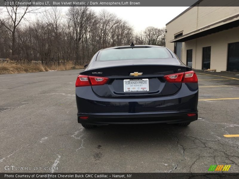 Blue Velvet Metallic / Dark Atmosphere/Loft Brown 2018 Chevrolet Malibu LT