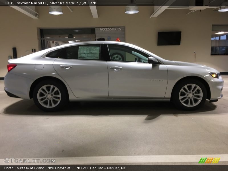 Silver Ice Metallic / Jet Black 2018 Chevrolet Malibu LT