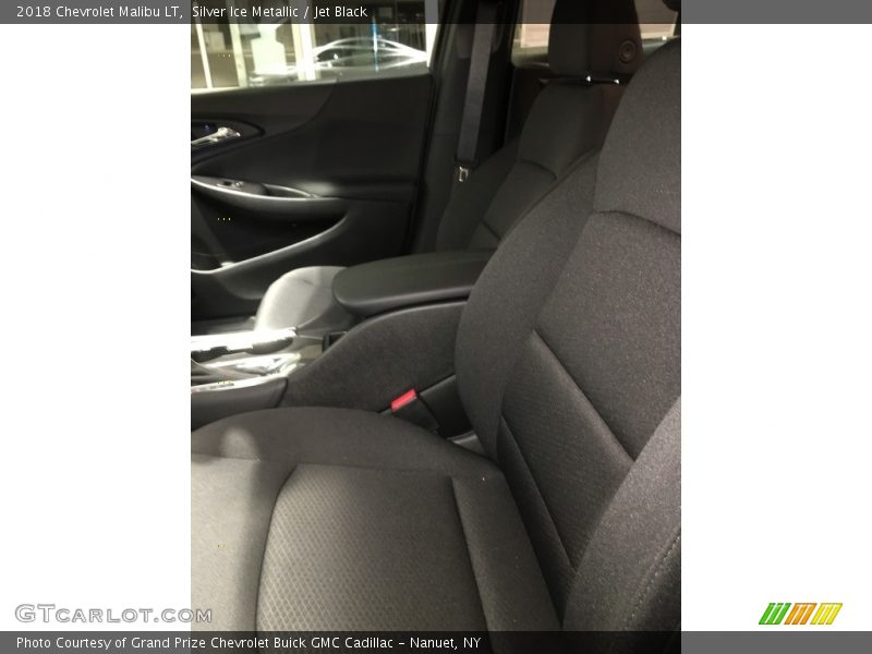 Silver Ice Metallic / Jet Black 2018 Chevrolet Malibu LT