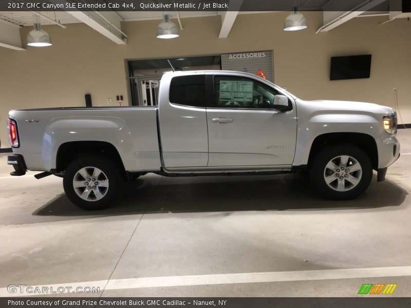 Quicksilver Metallic / Jet Black 2017 GMC Canyon SLE Extended Cab 4x4