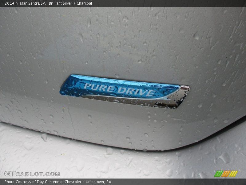 Brilliant Silver / Charcoal 2014 Nissan Sentra SV