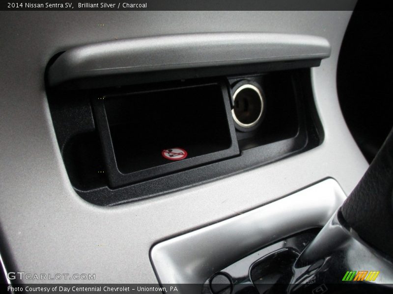 Brilliant Silver / Charcoal 2014 Nissan Sentra SV