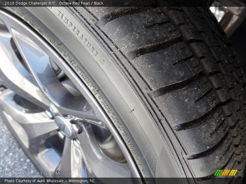 Octane Red Pearl / Black 2018 Dodge Challenger R/T