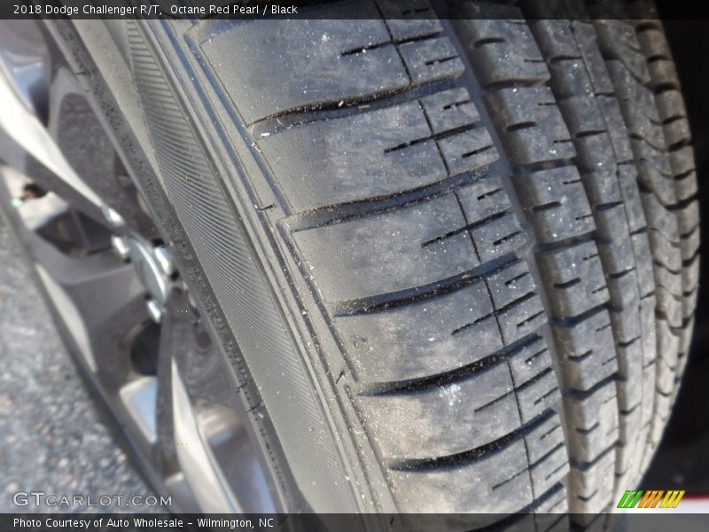 Octane Red Pearl / Black 2018 Dodge Challenger R/T