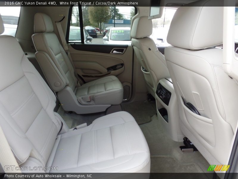 White Frost Tricoat / Cocoa/Dark Atmosphere 2016 GMC Yukon Denali 4WD
