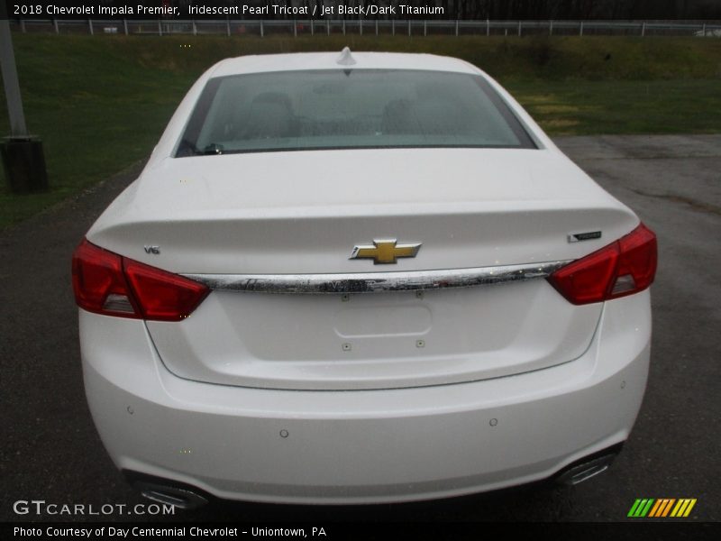 Iridescent Pearl Tricoat / Jet Black/Dark Titanium 2018 Chevrolet Impala Premier