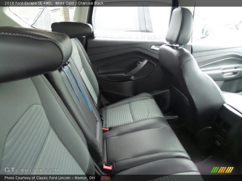 White Gold / Charcoal Black 2018 Ford Escape SE 4WD