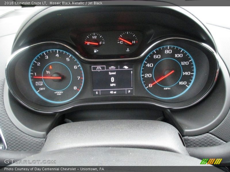 Mosaic Black Metallic / Jet Black 2018 Chevrolet Cruze LT
