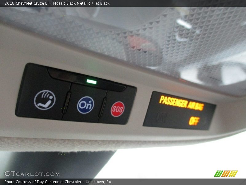 Mosaic Black Metallic / Jet Black 2018 Chevrolet Cruze LT