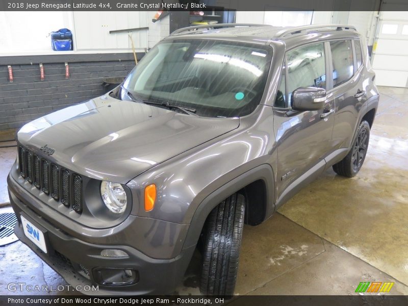 Granite Crystal Metallic / Black 2018 Jeep Renegade Latitude 4x4