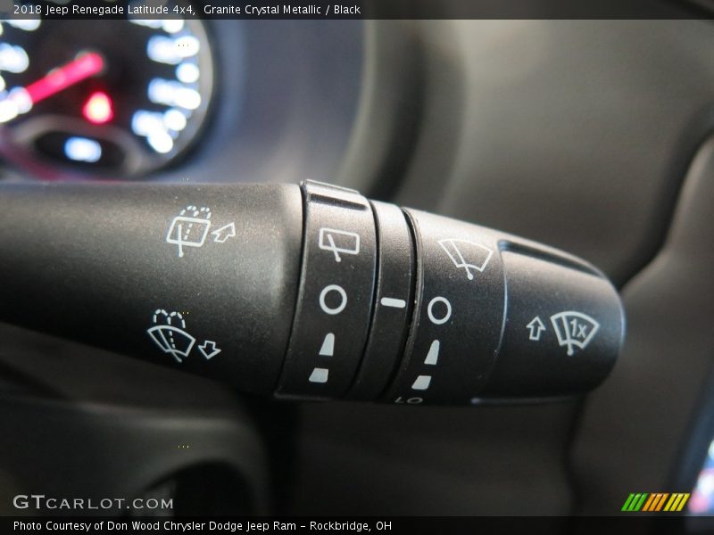 Granite Crystal Metallic / Black 2018 Jeep Renegade Latitude 4x4