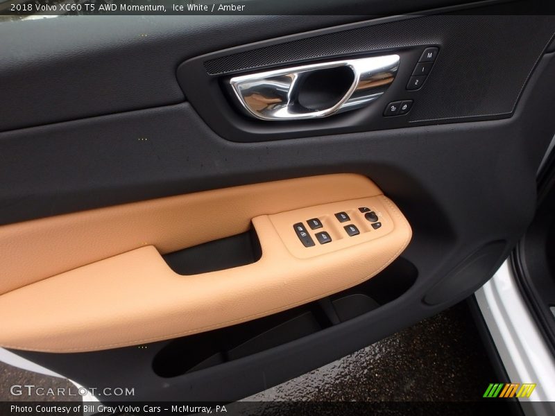 Ice White / Amber 2018 Volvo XC60 T5 AWD Momentum