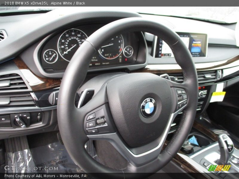 Alpine White / Black 2018 BMW X5 xDrive35i