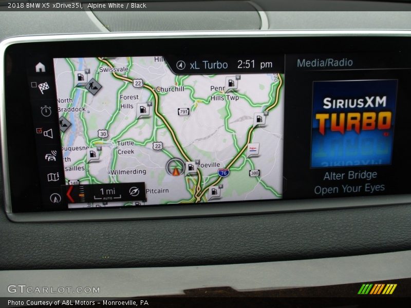 Alpine White / Black 2018 BMW X5 xDrive35i