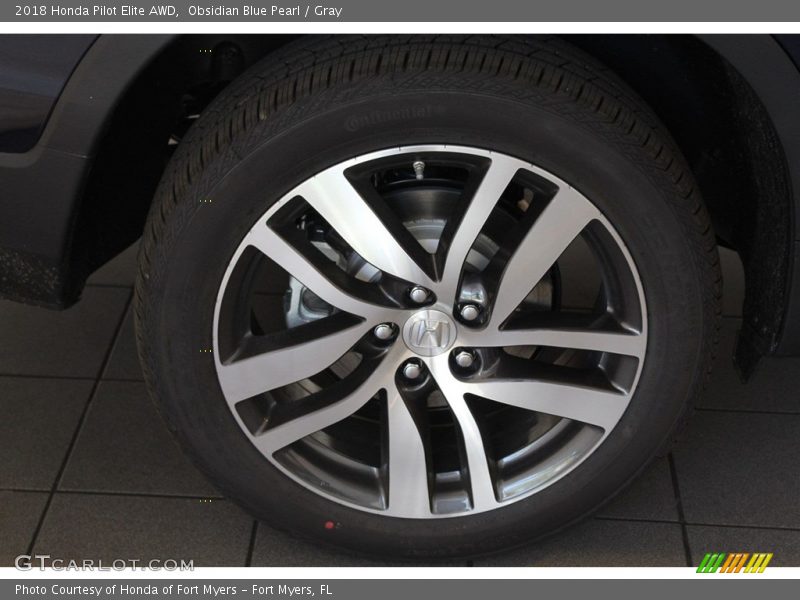 Obsidian Blue Pearl / Gray 2018 Honda Pilot Elite AWD