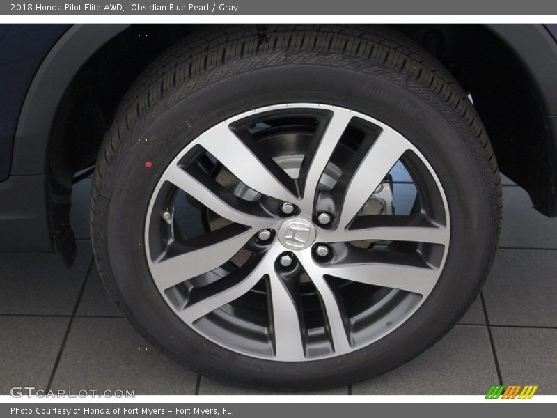Obsidian Blue Pearl / Gray 2018 Honda Pilot Elite AWD