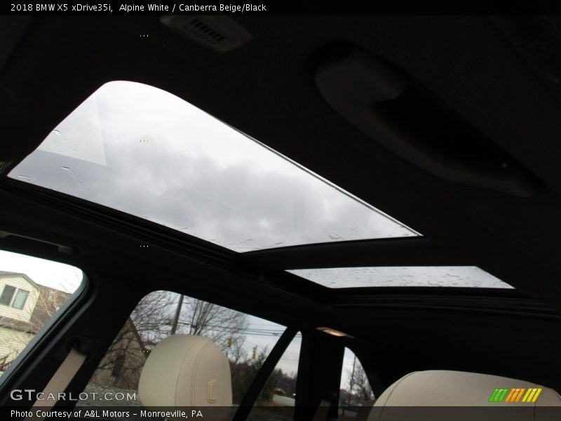 Alpine White / Canberra Beige/Black 2018 BMW X5 xDrive35i