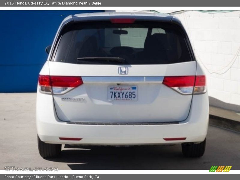 White Diamond Pearl / Beige 2015 Honda Odyssey EX