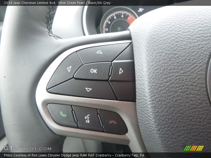 Olive Green Pearl / Black/Ski Grey 2019 Jeep Cherokee Limited 4x4