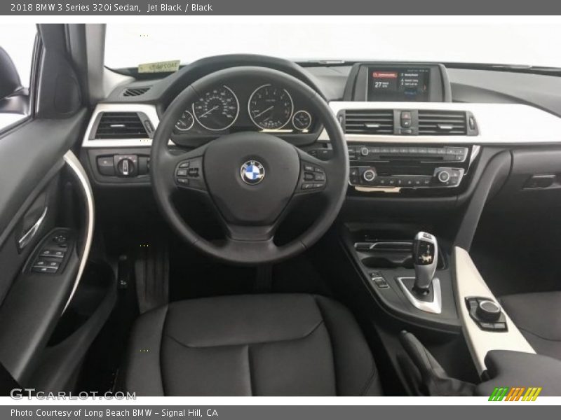 Jet Black / Black 2018 BMW 3 Series 320i Sedan