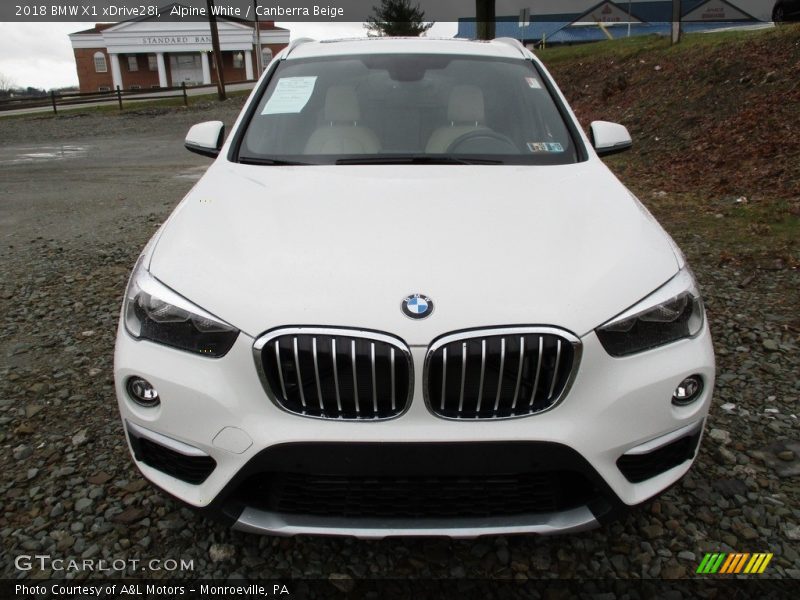 Alpine White / Canberra Beige 2018 BMW X1 xDrive28i
