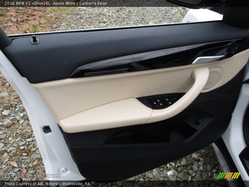 Alpine White / Canberra Beige 2018 BMW X1 xDrive28i