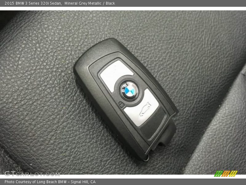 Mineral Grey Metallic / Black 2015 BMW 3 Series 320i Sedan