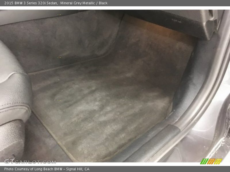 Mineral Grey Metallic / Black 2015 BMW 3 Series 320i Sedan