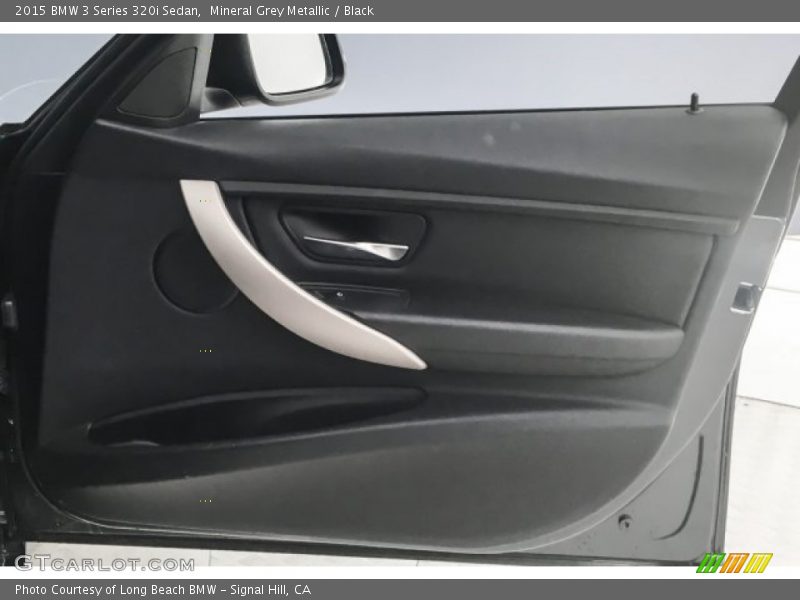 Mineral Grey Metallic / Black 2015 BMW 3 Series 320i Sedan
