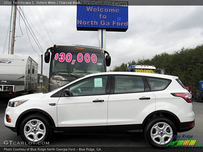 Oxford White / Charcoal Black 2018 Ford Escape S