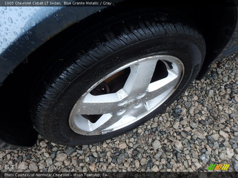 Blue Granite Metallic / Gray 2005 Chevrolet Cobalt LT Sedan