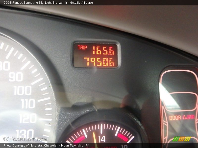 Light Bronzemist Metallic / Taupe 2003 Pontiac Bonneville SE