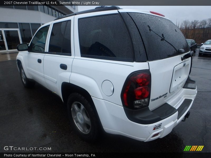 Summit White / Light Gray 2007 Chevrolet TrailBlazer LS 4x4