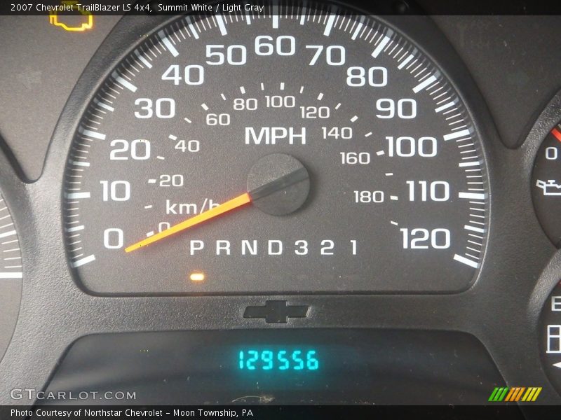 Summit White / Light Gray 2007 Chevrolet TrailBlazer LS 4x4