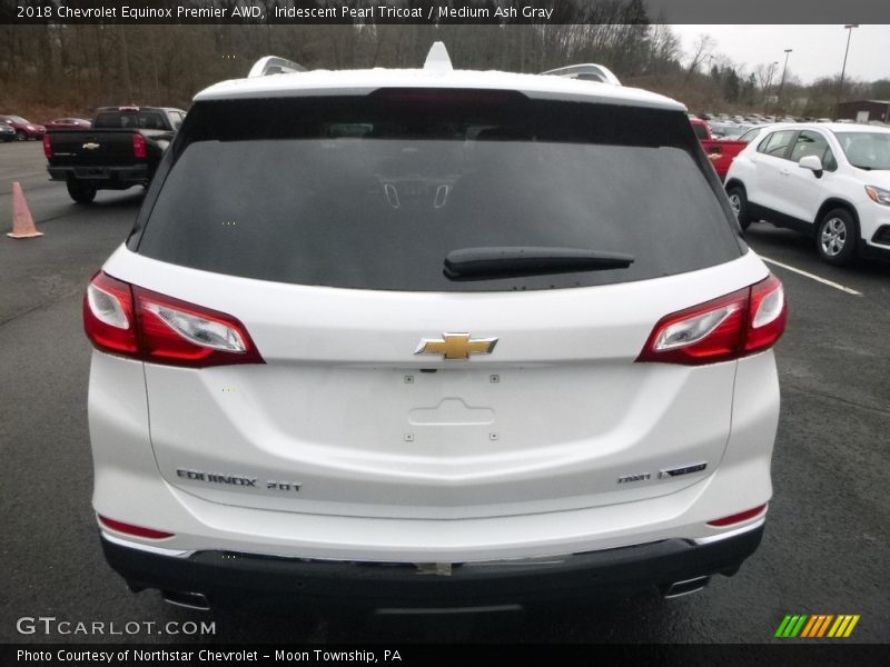 Iridescent Pearl Tricoat / Medium Ash Gray 2018 Chevrolet Equinox Premier AWD