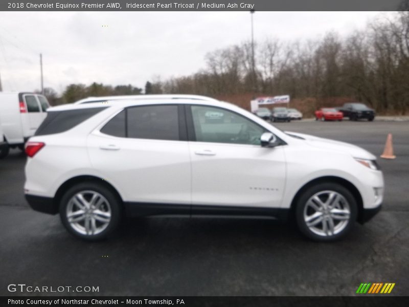 Iridescent Pearl Tricoat / Medium Ash Gray 2018 Chevrolet Equinox Premier AWD