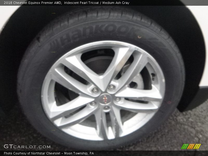 Iridescent Pearl Tricoat / Medium Ash Gray 2018 Chevrolet Equinox Premier AWD