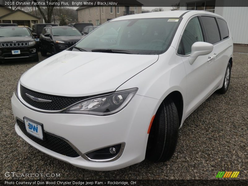 Bright White / Black/Alloy 2018 Chrysler Pacifica Touring Plus