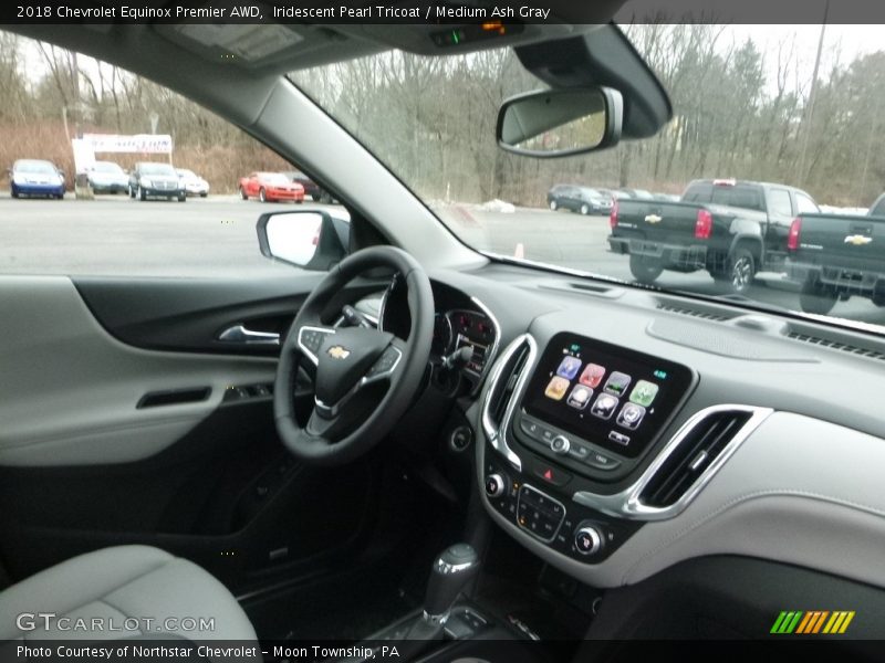Iridescent Pearl Tricoat / Medium Ash Gray 2018 Chevrolet Equinox Premier AWD