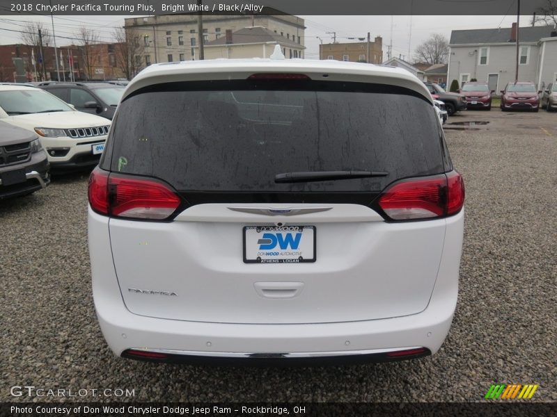 Bright White / Black/Alloy 2018 Chrysler Pacifica Touring Plus